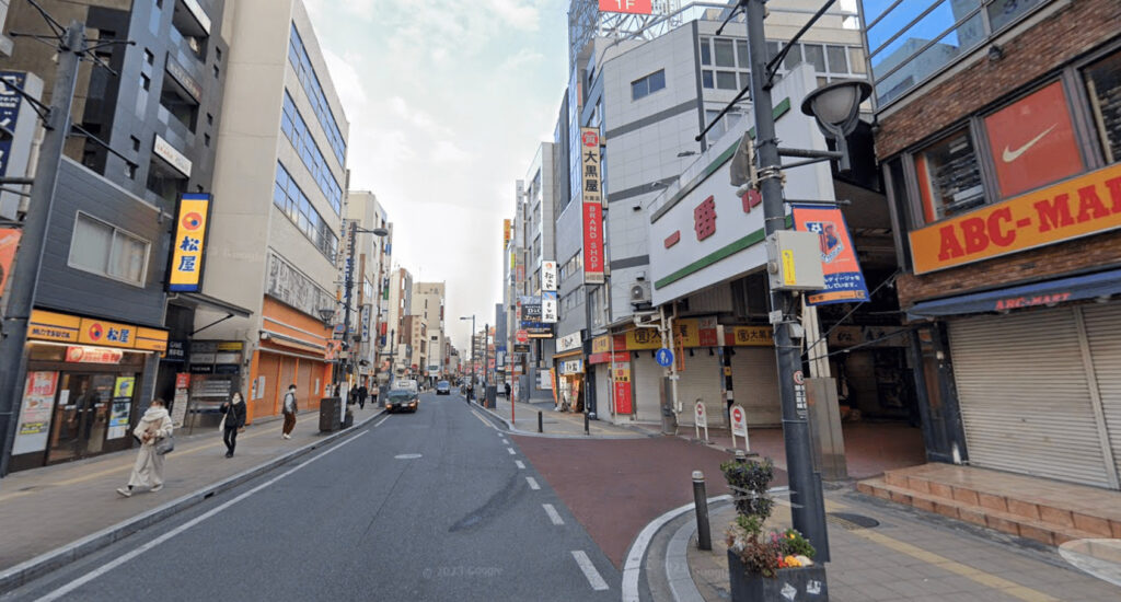 JR大宮駅東口(北)から東京上野クリニック大宮院へ行く経路その２の一番街入り口です。